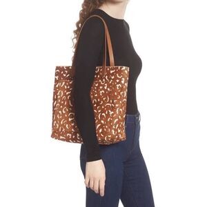 NWT Madewell The Medium Transport Tote Printed Calf Hair Edition in Pecan Multi